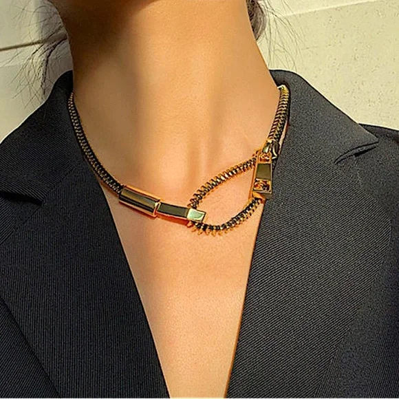 Gold Zipper Punk Minimalist Versatile Necklace - Picture 4 of 15
